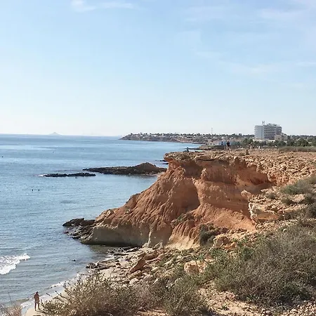 Дом отдыха Alicante Торевьиа