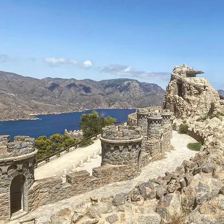 Alicante Дом отдыха *